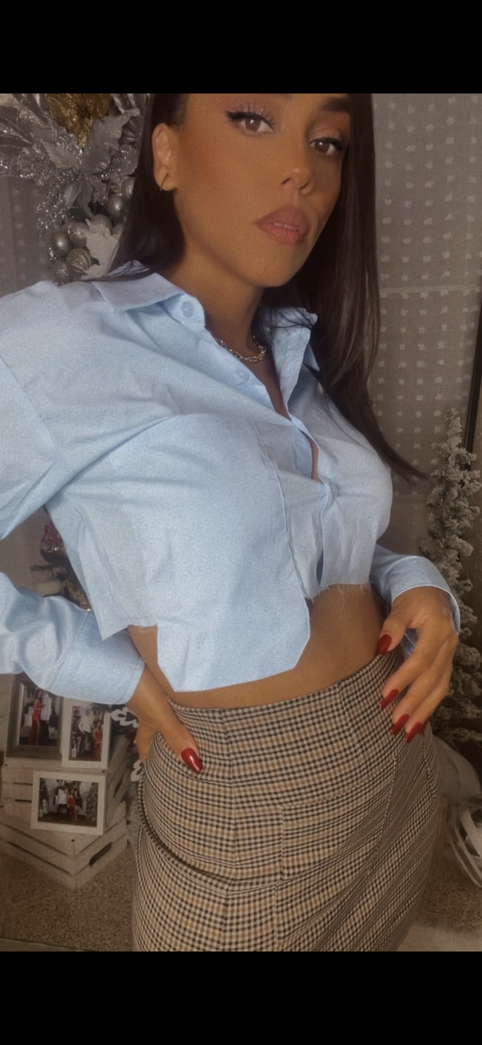 Long sleeve Button pocket crop top